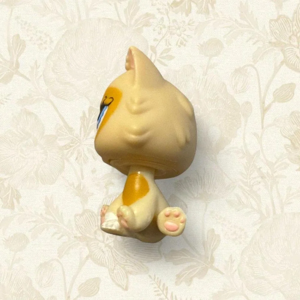 LPS 521 Persian Cat Orange Eye Patch